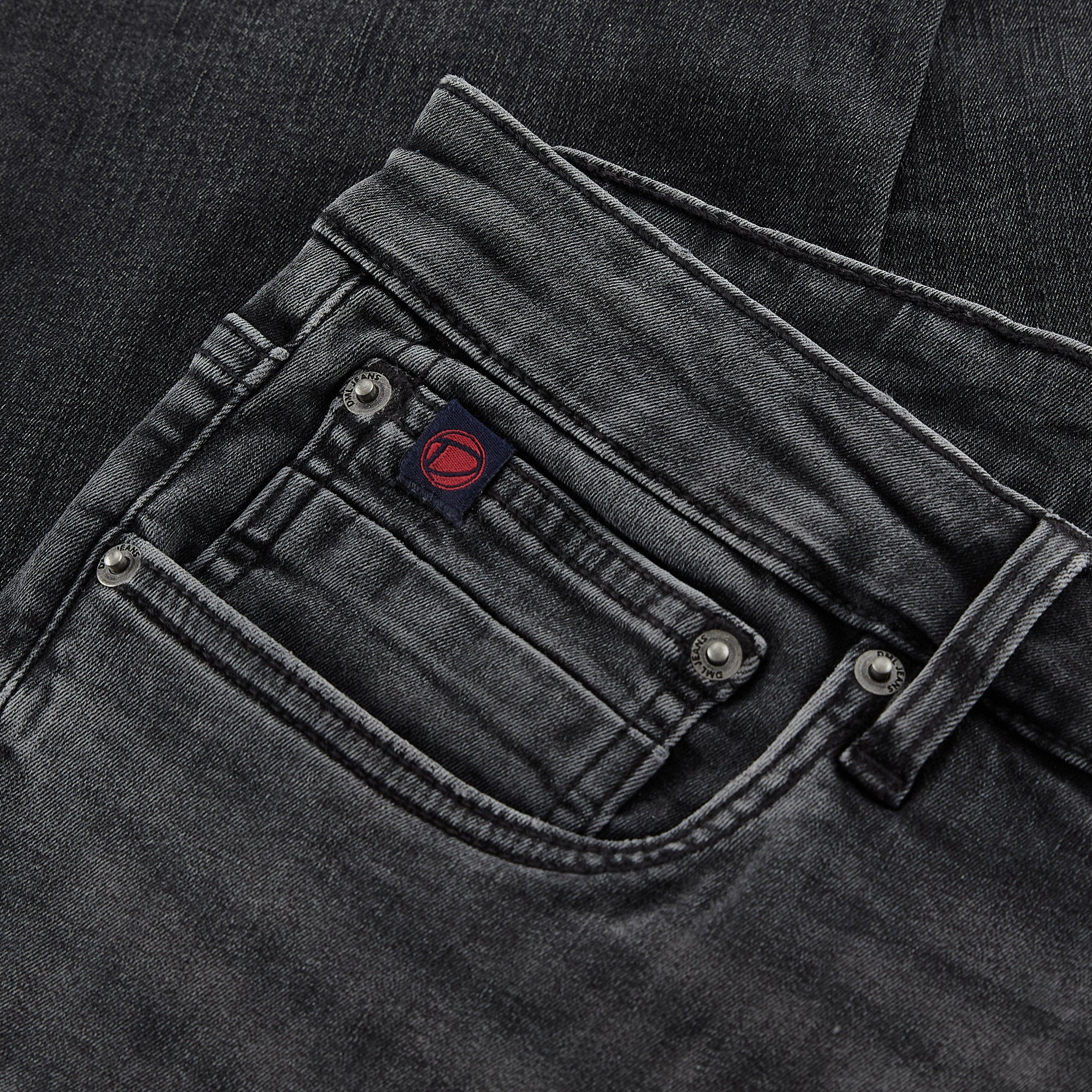 DML Dakota Slim Fit Jeans In Shadow Grey - Image 3